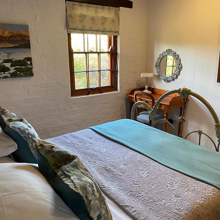 Hidden Stream Cottage Bettyʼs Bay エクステリア 写真